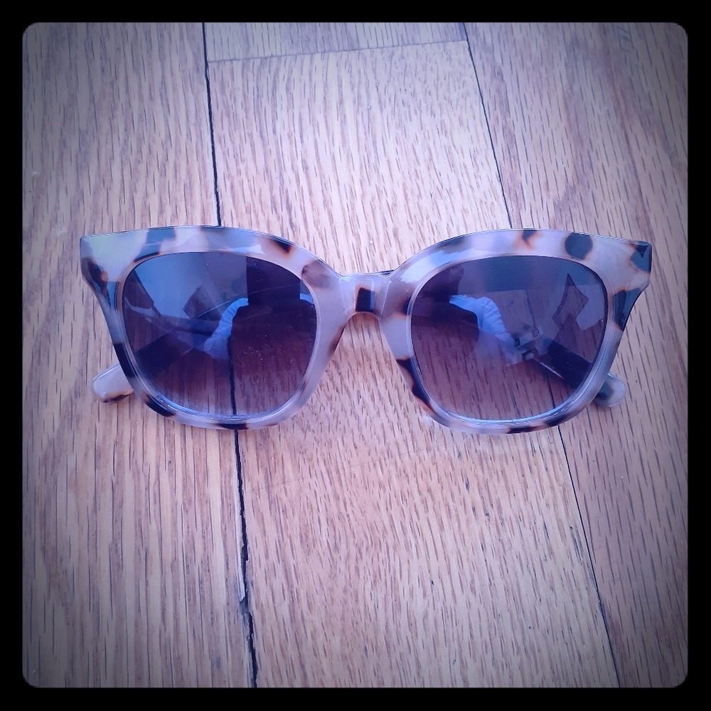 Leopard Print Sunglasses